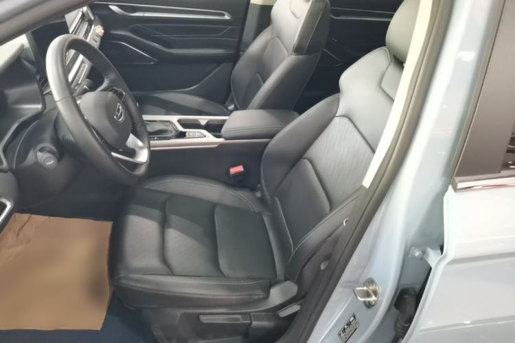 Used Geely Auto Emgrand 2023 4th Generation Champion Edition 1.5L CVT Prestige Model Left Front Seat