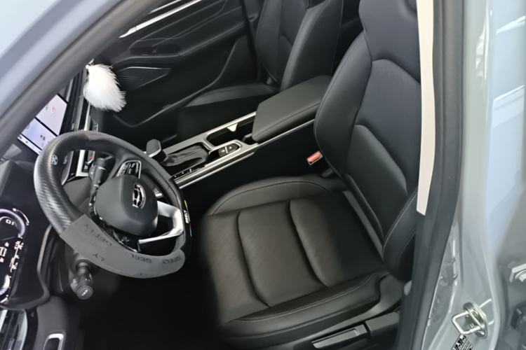 Used Geely Auto Emgrand 2023 4th Generation Champion Edition 1.5L CVT Prestige Model Left Front Seat