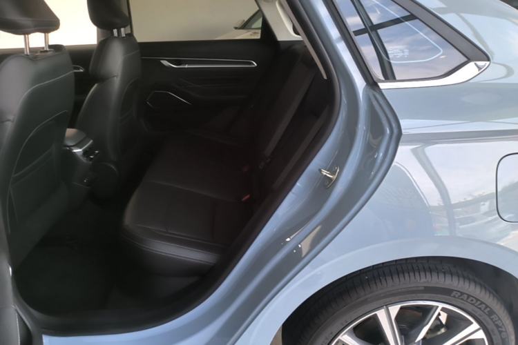 Used Geely Auto Emgrand 2023 4th Generation Champion Edition 1.5L CVT Prestige Model Left Rear Seat