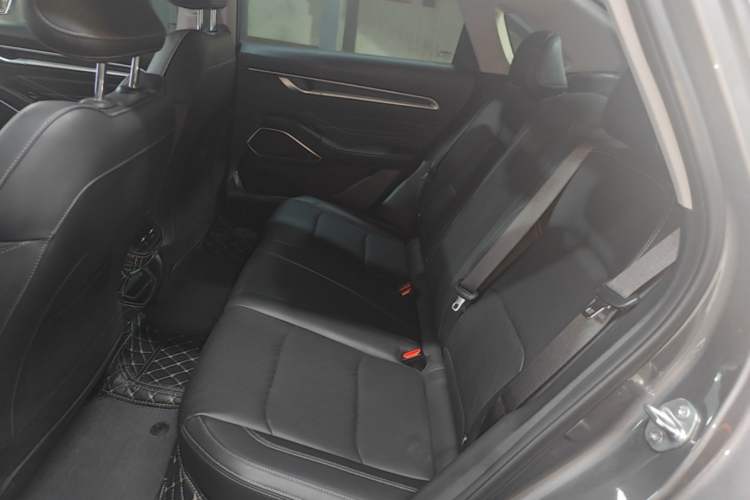 Used Geely Auto Emgrand 2023 4th Generation Champion Edition 1.5L CVT Luxury Model Left Rear Seat