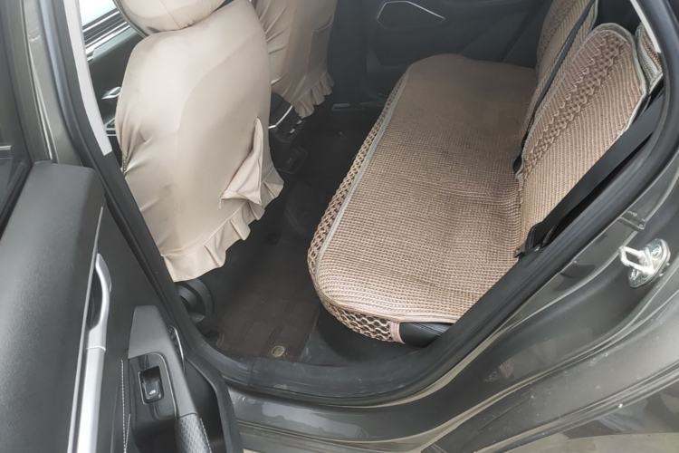Used Geely Auto Emgrand 2023 4th Generation Champion Edition 1.5L CVT Prestige Model Left Rear Seat