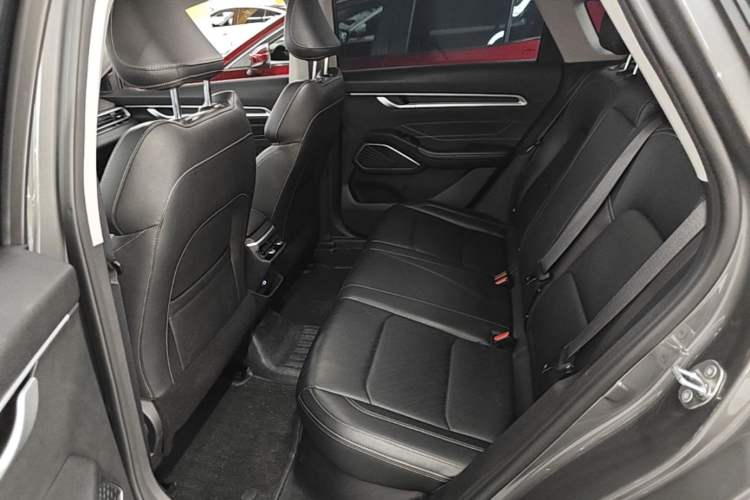 Used Geely Auto Emgrand 2023 4th Generation Champion Edition 1.5L CVT Prestige Model Left Rear Seat