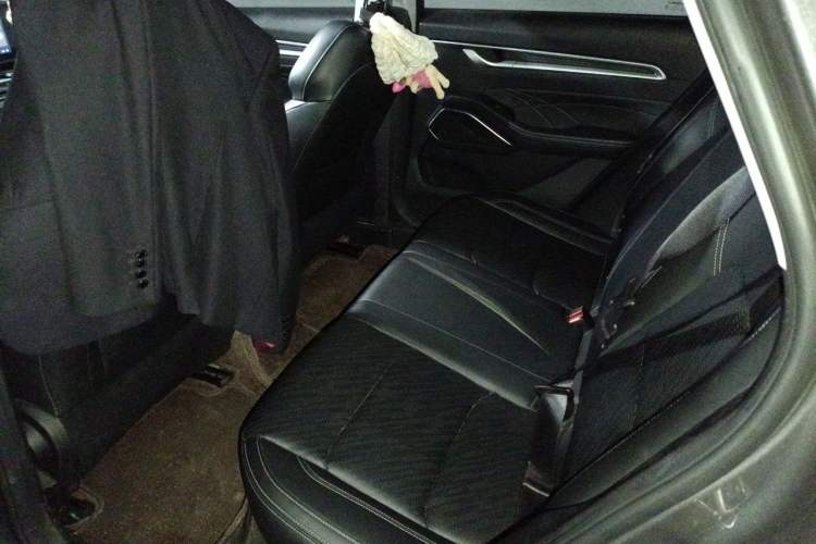 Used Geely Auto Emgrand 2023 4th Generation Champion Edition 1.5L CVT Luxury Model Left Rear Seat