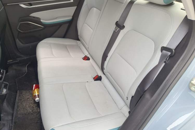 Used Geely Auto Emgrand 2023 4th Generation Champion Edition 1.5L CVT Flagship Model Left Rear Seat