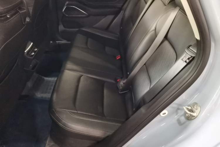 Used Geely Auto Emgrand 2023 4th Generation Champion Edition 1.5L CVT Prestige Model Left Rear Seat