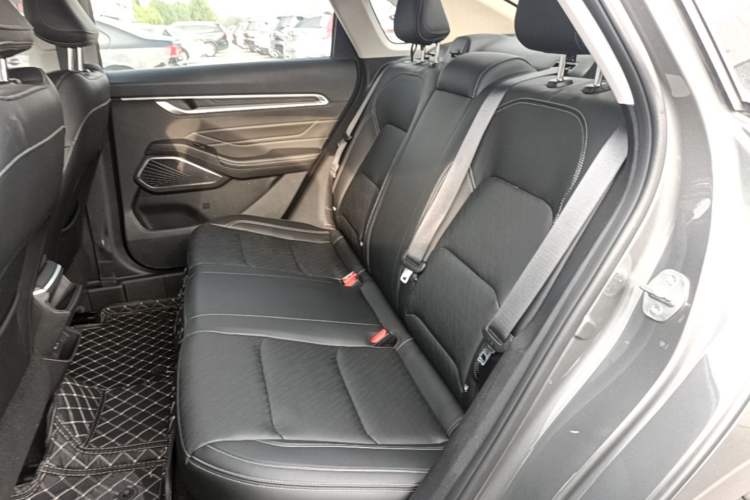 Used Geely Auto Emgrand 2023 4th Generation Champion Edition 1.5L Manual Luxury Model Left Rear Seat