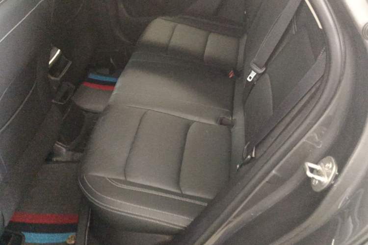 Used Geely Auto Emgrand 2023 4th Generation Champion Edition 1.5L CVT Luxury Model Left Rear Seat