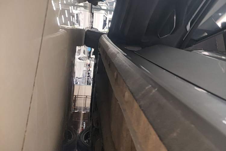 Used Geely Auto Emgrand 2023 4th Generation Champion Edition 1.5L CVT Luxury Model Left Side Sill