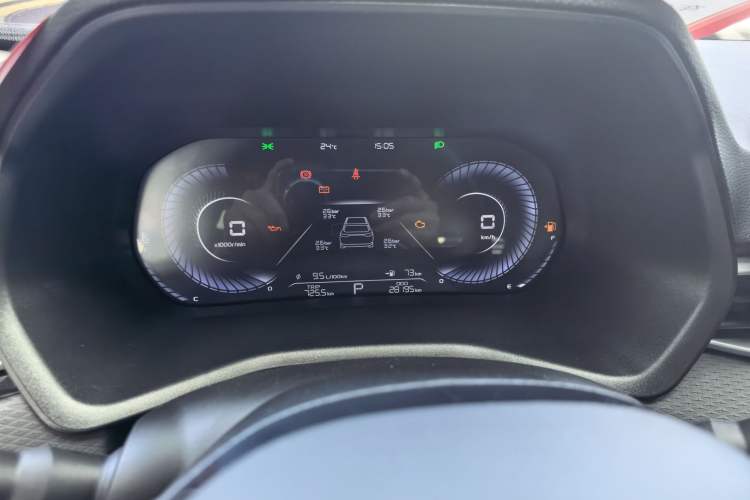 Used Geely Auto Emgrand 2023 4th Generation Champion Edition 1.5L CVT Prestige Model Odometer Close Up