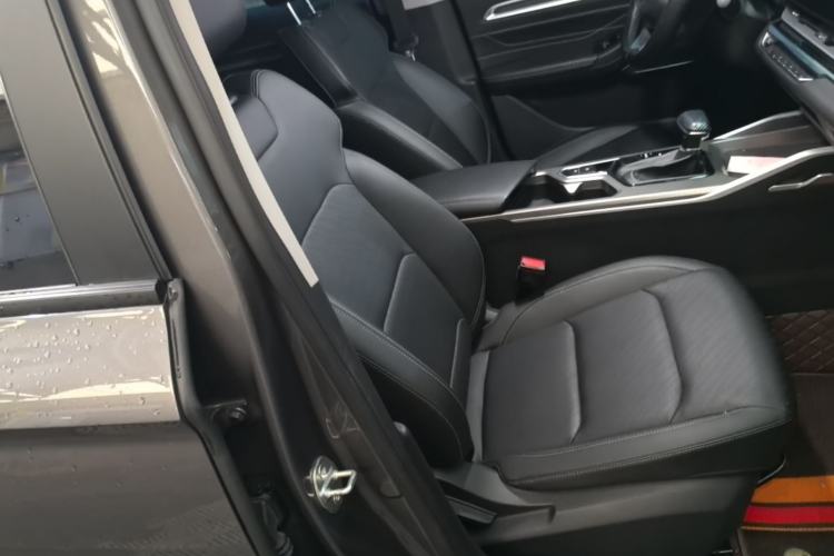 Used Geely Auto Emgrand 2023 4th Generation Champion Edition 1.5L CVT Luxury Model Right Front Seat