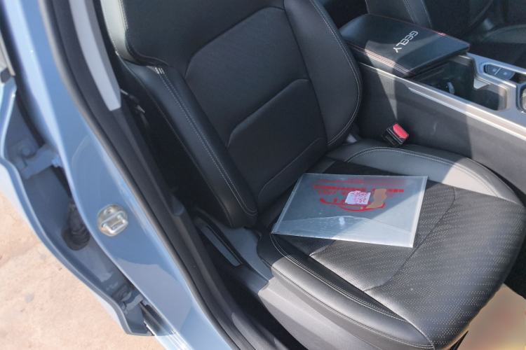 Used Geely Auto Emgrand 2023 4th Generation Champion Edition 1.5L CVT Prestige Model Right Front Seat