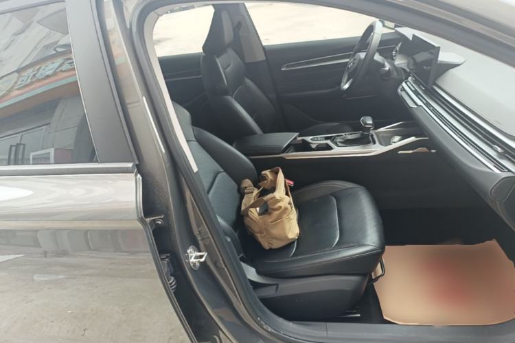 Used Geely Auto Emgrand 2023 4th Generation Champion Edition 1.5L CVT Luxury Model Right Front Seat