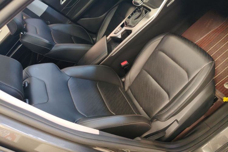 Used Geely Auto Emgrand 2023 4th Generation Champion Edition 1.5L CVT Prestige Model Right Front Seat