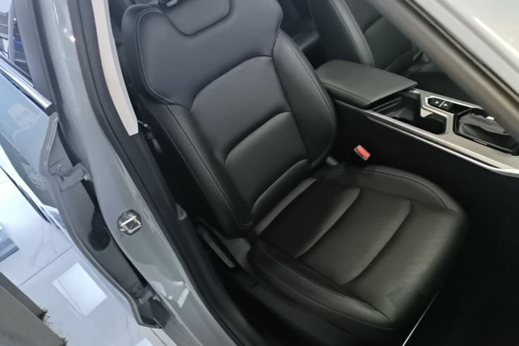 Used Geely Auto Emgrand 2023 4th Generation Champion Edition 1.5L CVT Prestige Model Right Front Seat