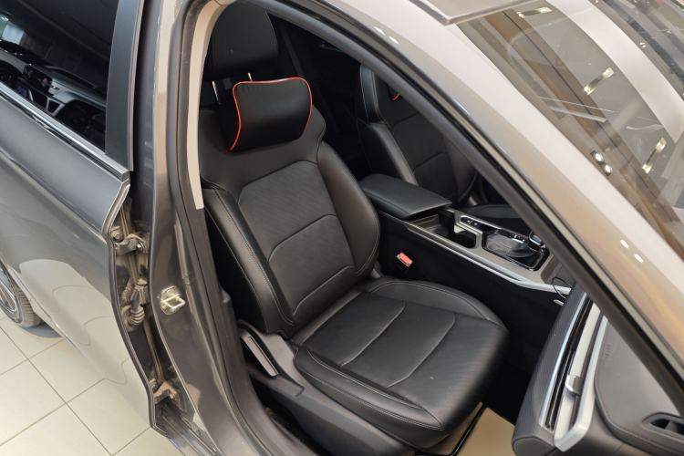 Used Geely Auto Emgrand 2023 4th Generation Champion Edition 1.5L CVT Prestige Model Right Front Seat