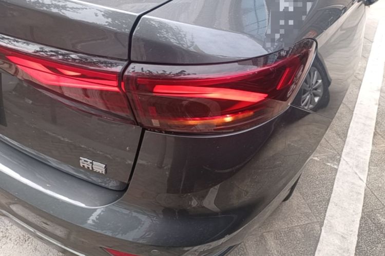 Used Geely Auto Emgrand 2023 4th Generation Champion Edition 1.5L CVT Luxury Model Right Rear Taillight