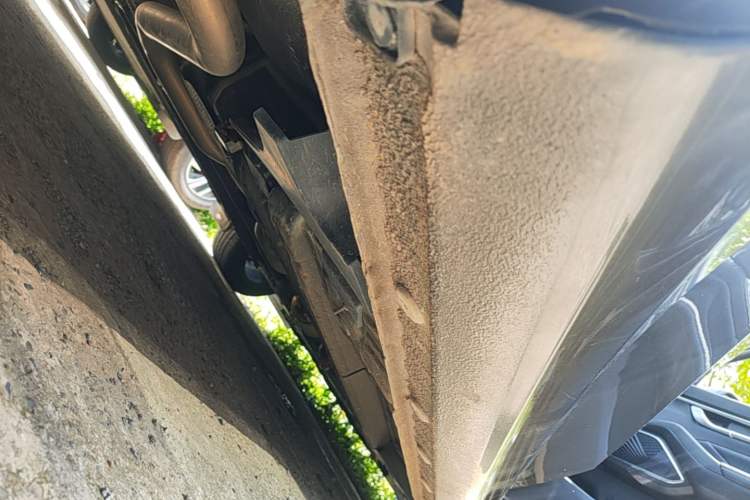 Used Geely Auto Emgrand 2023 4th Generation Champion Edition 1.5L CVT Luxury Model Right Side Sill
