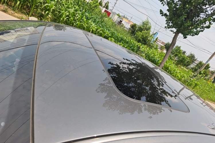 Used Geely Auto Emgrand 2023 4th Generation Champion Edition 1.5L CVT Prestige Model Roof