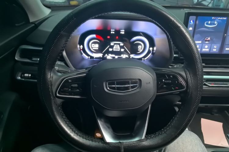 Used Geely Auto Emgrand 2023 4th Generation Champion Edition 1.5L CVT Luxury Model Steering Wheel