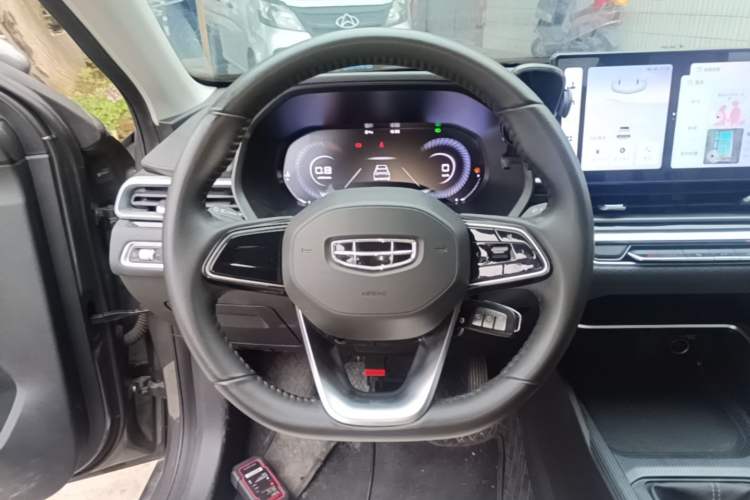 Used Geely Auto Emgrand 2023 4th Generation Champion Edition 1.5L Manual Luxury Model Steering Wheel