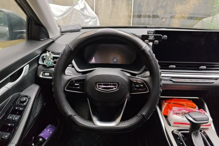 Used Geely Auto Emgrand 2023 4th Generation Champion Edition 1.5L CVT Luxury Model Steering Wheel