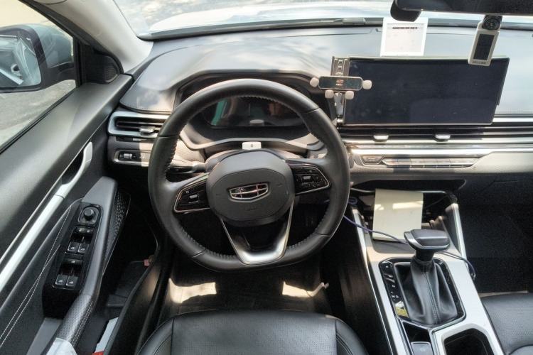 Used Geely Auto Emgrand 2023 4th Generation Champion Edition 1.5L CVT Prestige Model Steering Wheel
