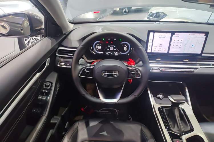 Used Geely Auto Emgrand 2023 4th Generation Champion Edition 1.5L CVT Prestige Model Steering Wheel
