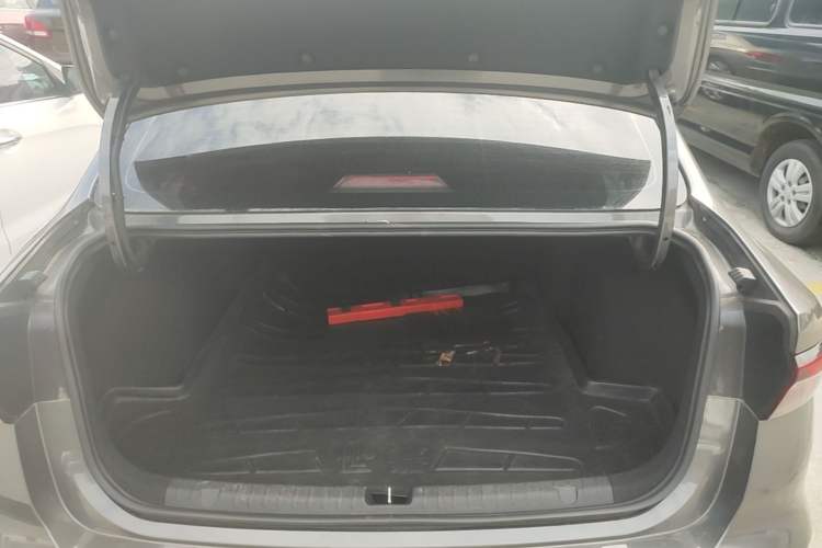 Used Geely Auto Emgrand 2023 4th Generation Champion Edition 1.5L CVT Prestige Model Trunk