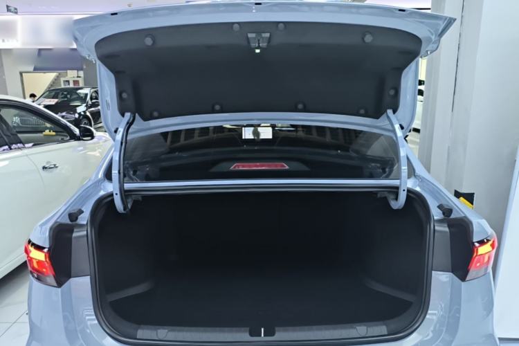 Used Geely Auto Emgrand 2023 4th Generation Champion Edition 1.5L CVT Prestige Model Trunk