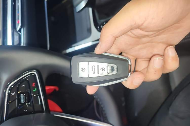 Used Geely Auto Emgrand 2023 4th Generation Champion Edition 1.5L CVT Prestige Model Vehicle Key