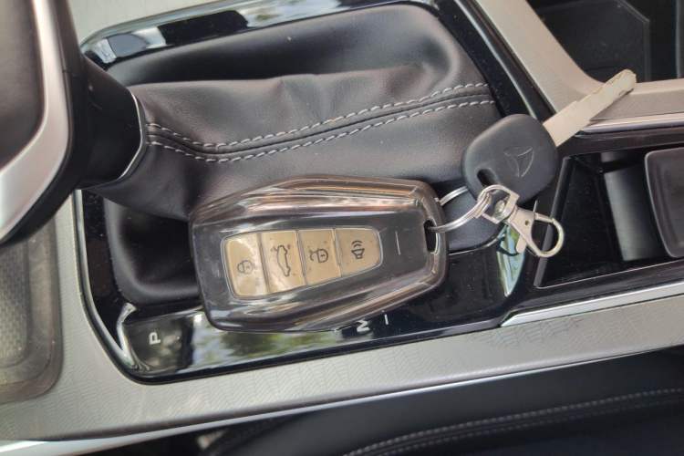 Used Geely Auto Emgrand 2023 4th Generation Champion Edition 1.5L CVT Luxury Model Vehicle Key