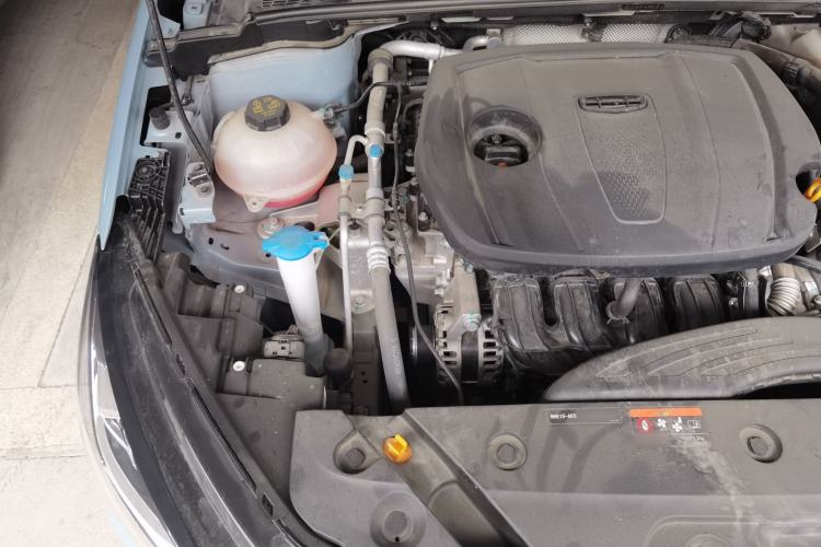 Used Geely Auto Emgrand 2023 4th Generation Champion Edition 1.5L CVT Luxury Model Engine Bay Right