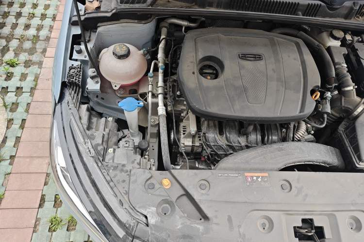 Used Geely Auto Emgrand 2023 4th Generation Champion Edition 1.5L CVT Prestige Model Engine Bay Right