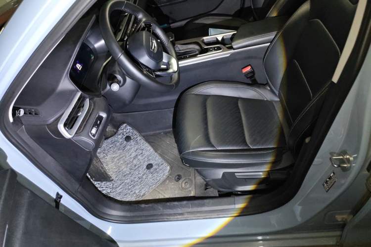 Used Geely Auto Emgrand 2023 4th Generation Champion Edition 1.5L CVT Luxury Model Left Front Seat