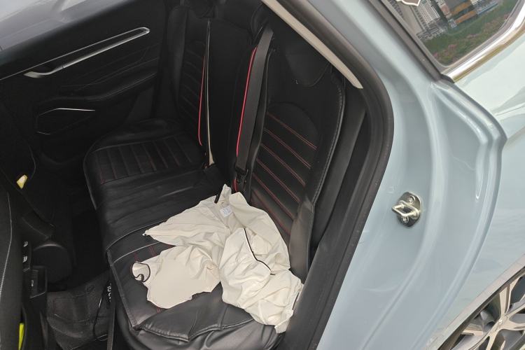 Used Geely Auto Emgrand 2023 4th Generation Champion Edition 1.5L CVT Prestige Model Left Rear Seat