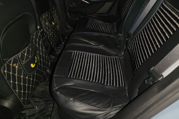 Used Geely Auto Emgrand 2023 4th Generation Champion Edition 1.5L CVT Flagship Model Left Rear Seat