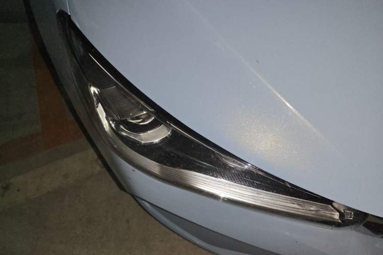 Used Geely Auto Emgrand 2023 4th Generation Champion Edition 1.5L CVT Flagship Model Right Front Headlight