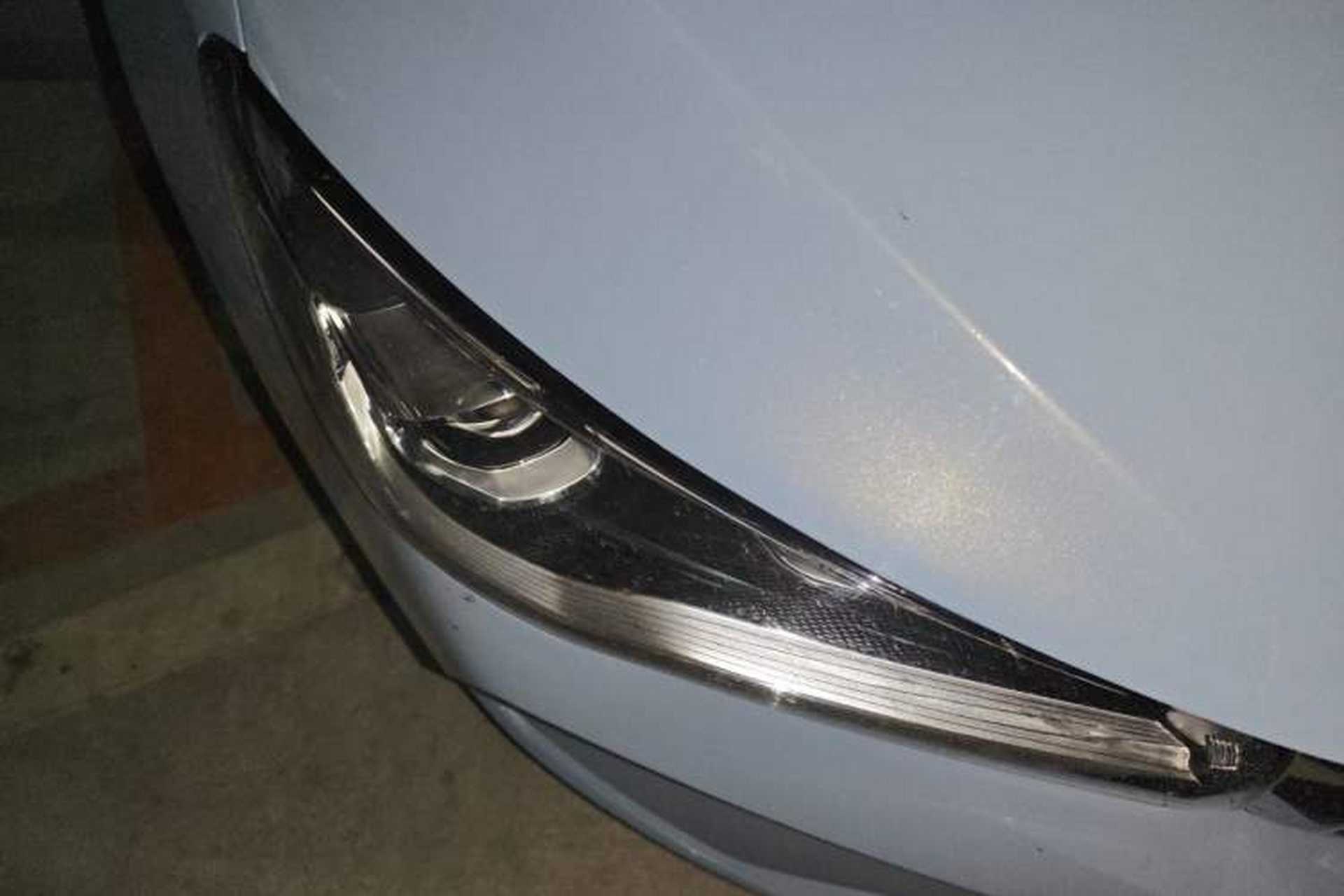 Used Geely Auto Emgrand 2023 4th Generation Champion Edition 1.5L CVT Flagship Model Right Front Headlight