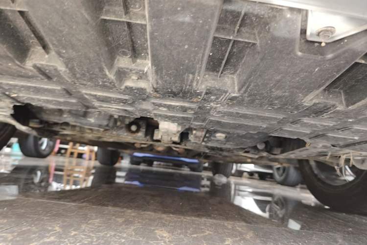 Used Geely Auto Emgrand 2023 4th Generation Champion Edition 1.5L CVT Prestige Model Chassis Front