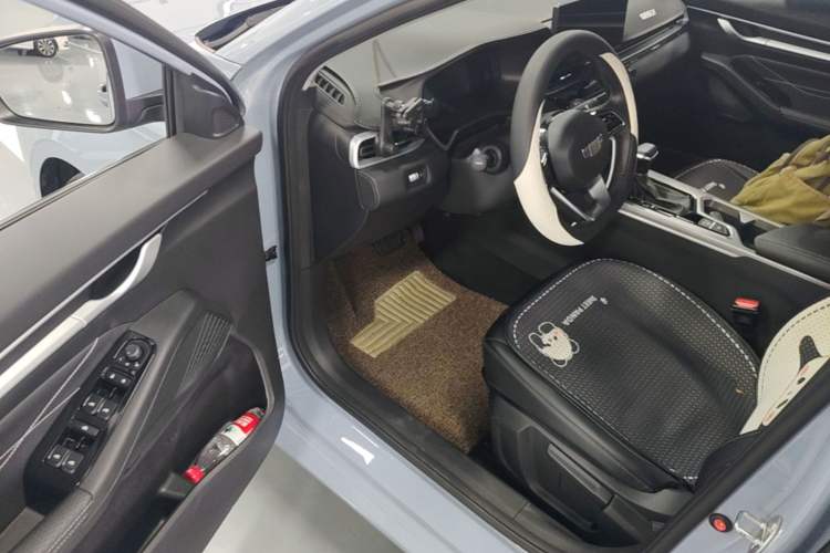 Used Geely Auto Emgrand 2023 4th Generation Champion Edition 1.5L CVT Prestige Model Driver Seat