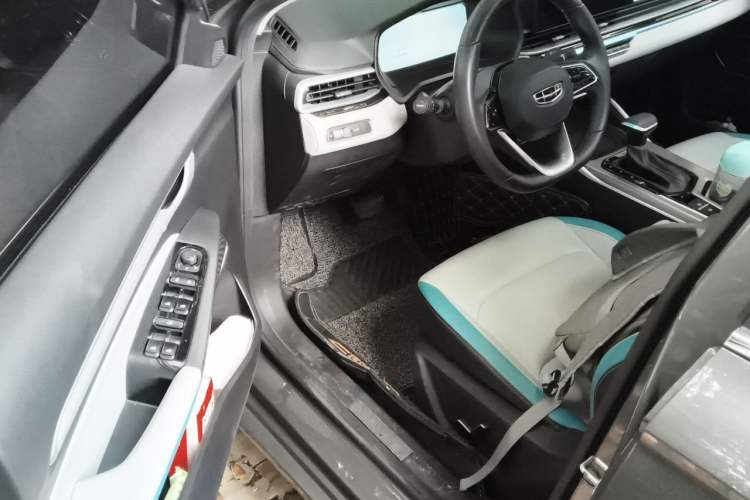 Used Geely Auto Emgrand 2023 4th Generation Champion Edition 1.5L CVT Flagship Model Driver Seat