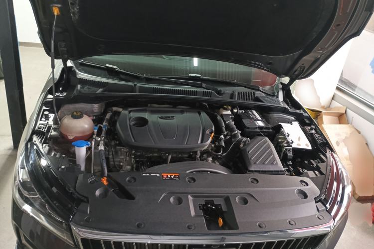 Used Geely Auto Emgrand 2023 4th Generation Champion Edition 1.5L CVT Prestige Model Engine Bay