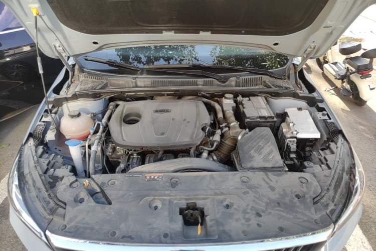 Used Geely Auto Emgrand 2023 4th Generation Champion Edition 1.5L CVT Luxury Model Engine Bay