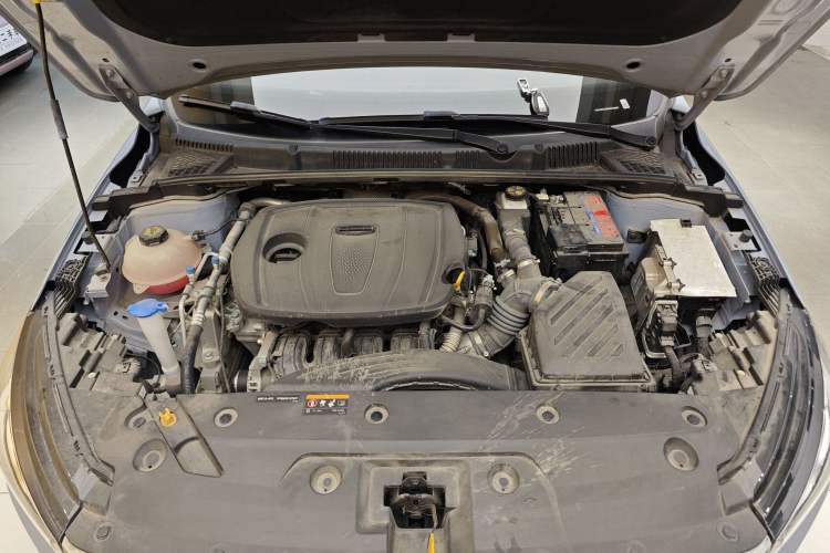 Used Geely Auto Emgrand 2023 4th Generation Champion Edition 1.5L CVT Prestige Model Engine Bay