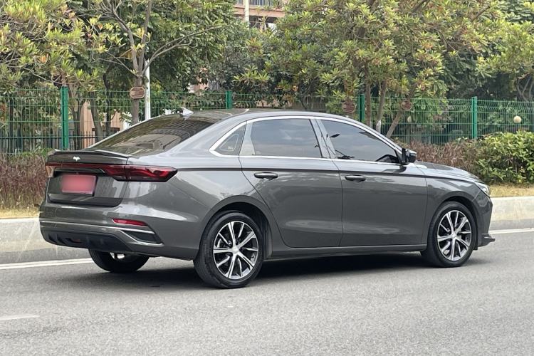 Used Geely Auto Emgrand 2023 4th Generation Champion Edition 1.5L CVT Prestige Model Exterior 9