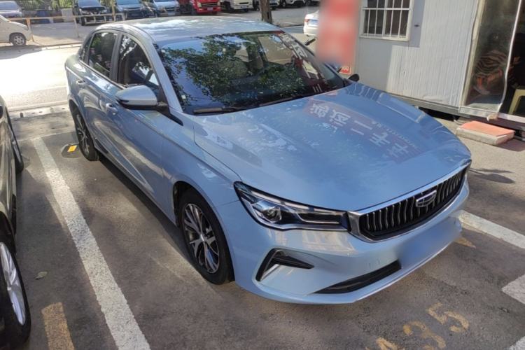 Used Geely Auto Emgrand 2023 4th Generation Champion Edition 1.5L CVT Luxury Model Front Right 45 Deg