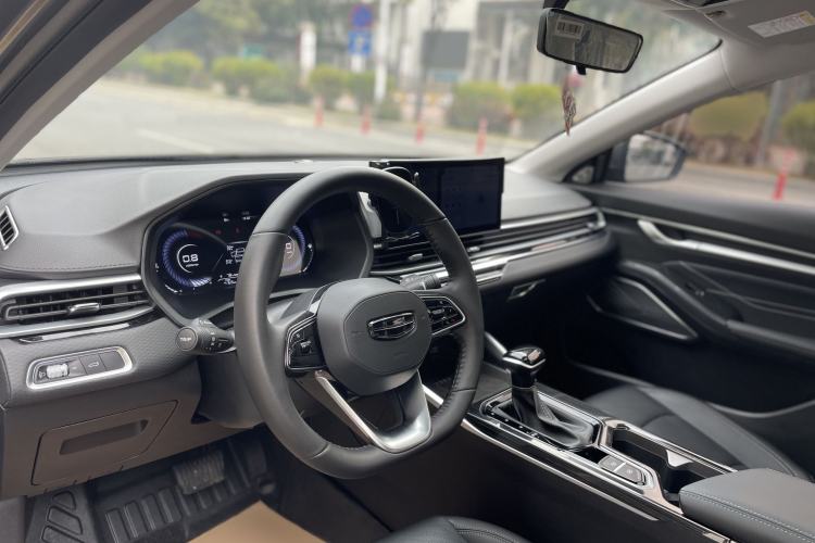 Used Geely Auto Emgrand 2023 4th Generation Champion Edition 1.5L CVT Prestige Model Interior 10