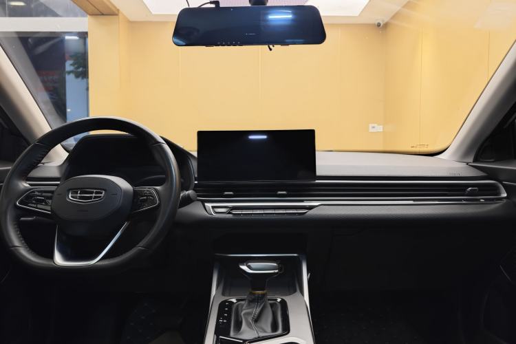 Used Geely Auto Emgrand 2023 4th Generation Champion Edition 1.5L CVT Prestige Model Interior 10