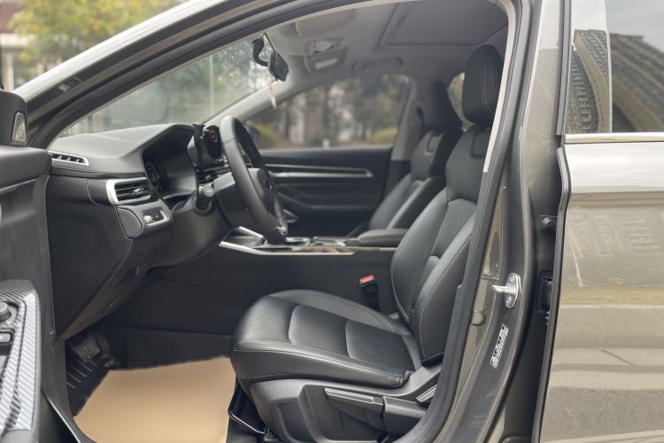 Used Geely Auto Emgrand 2023 4th Generation Champion Edition 1.5L CVT Prestige Model Interior 2