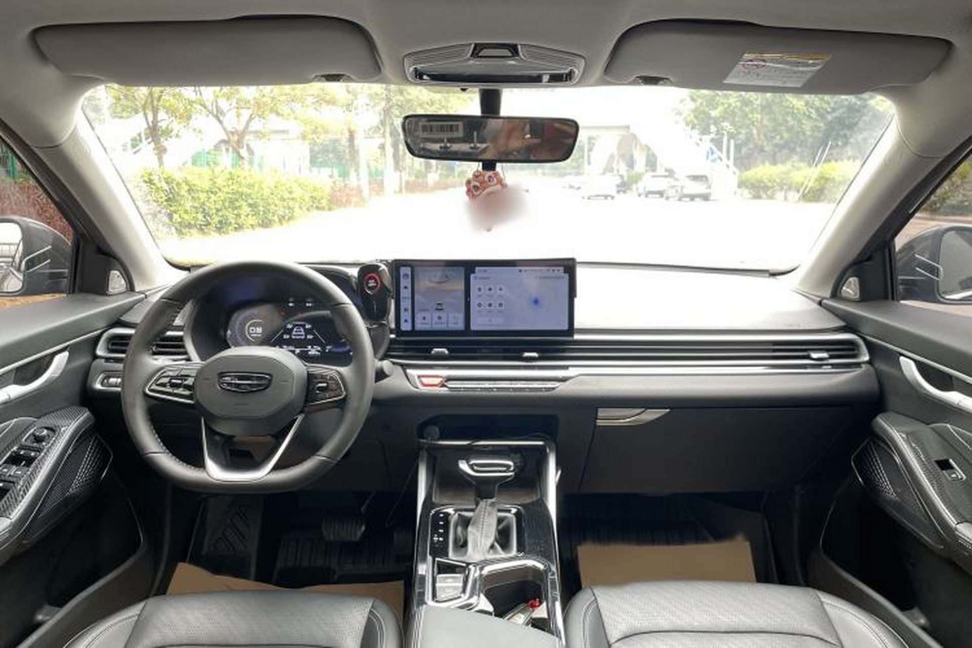 Used Geely Auto Emgrand 2023 4th Generation Champion Edition 1.5L CVT Prestige Model Interior 9